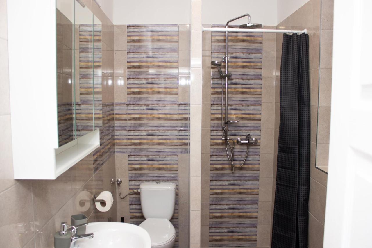 Black Stilt Apartments B1 Ντέμπρετσεν Εξωτερικό φωτογραφία